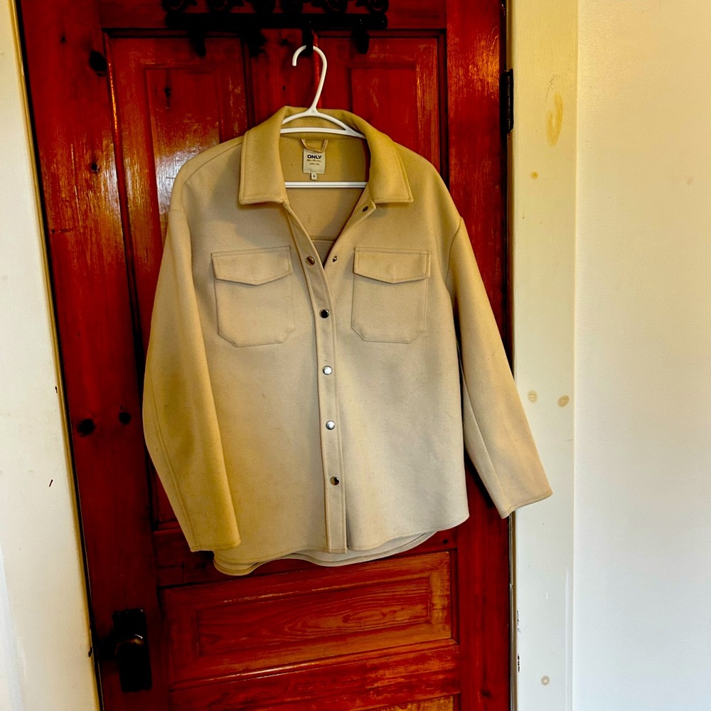 Only size small felt snap jacket